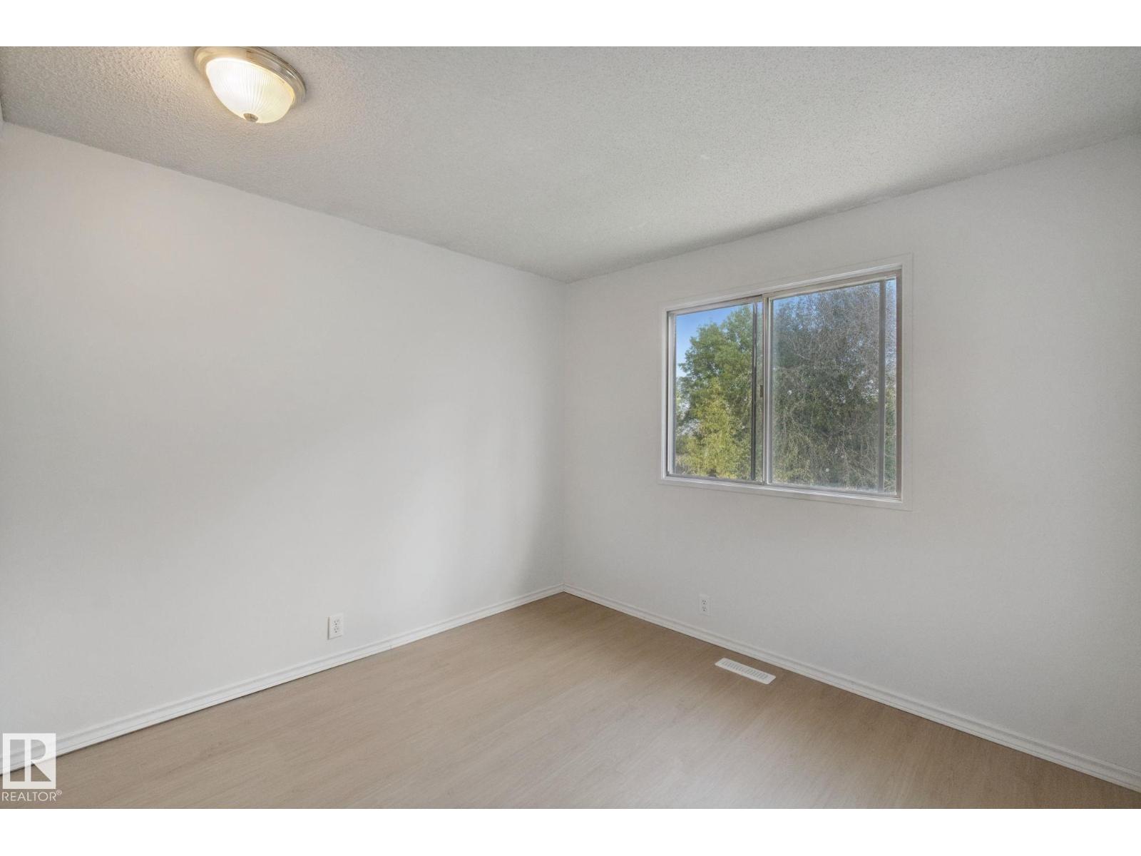 8807 181 ST NW - 36