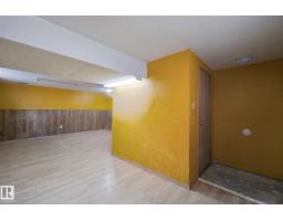 8807 181 St Nw, Edmonton, AB T5T0Y5 Photo 46