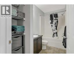 18 Pinnacle Street, Grande Prairie, AB T8W0A9 Photo 27