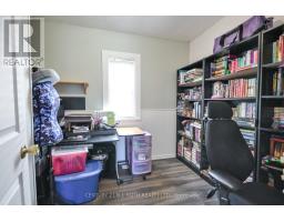 381 Forest Avenue S, Orillia, ON L3V3Z2 Photo 17