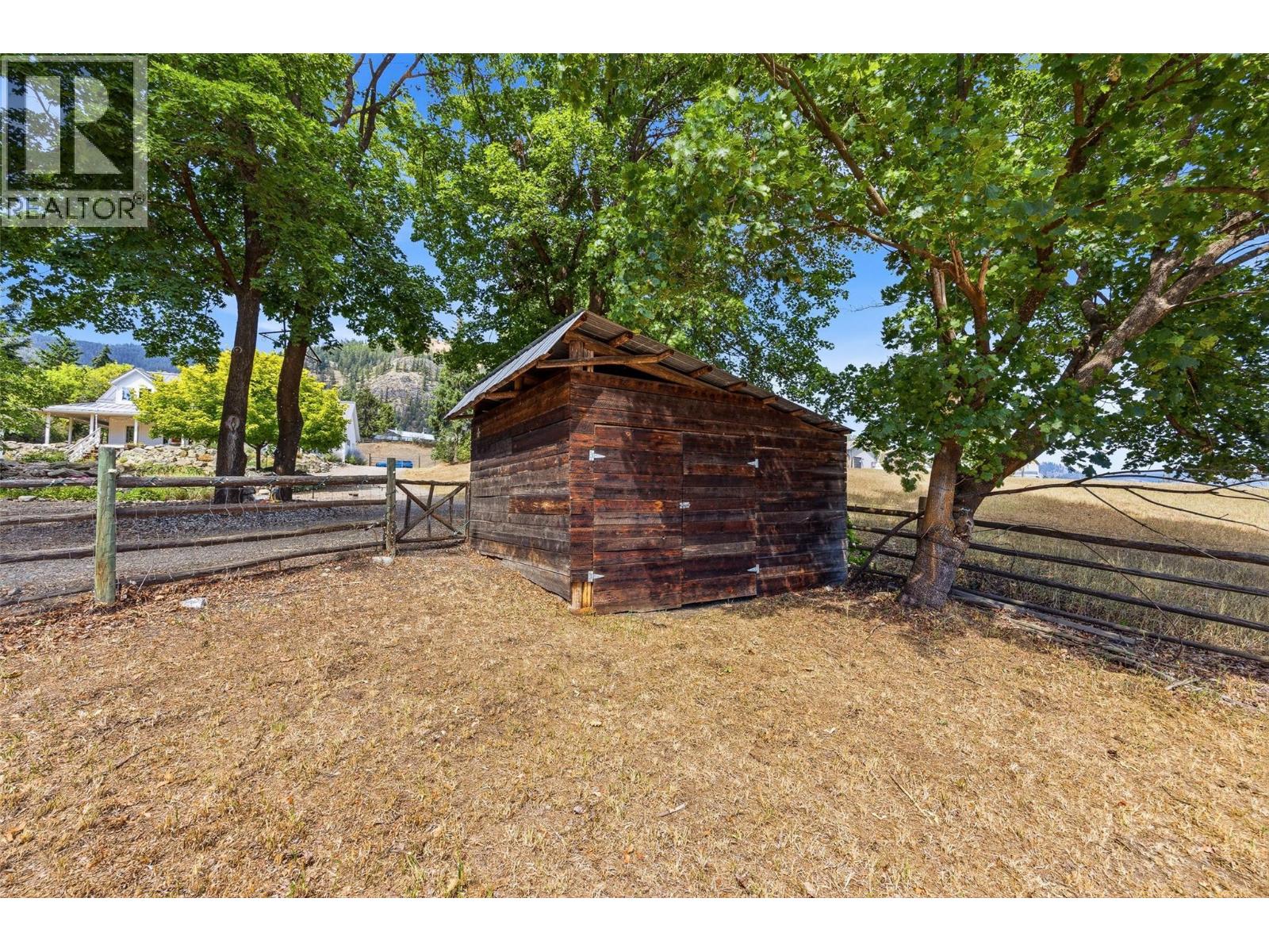 10421 Warren Road - Image 44