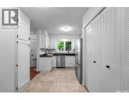 Bedroom - 156 Plainsview Drive, Regina, SK S4S6L2 Photo 8
