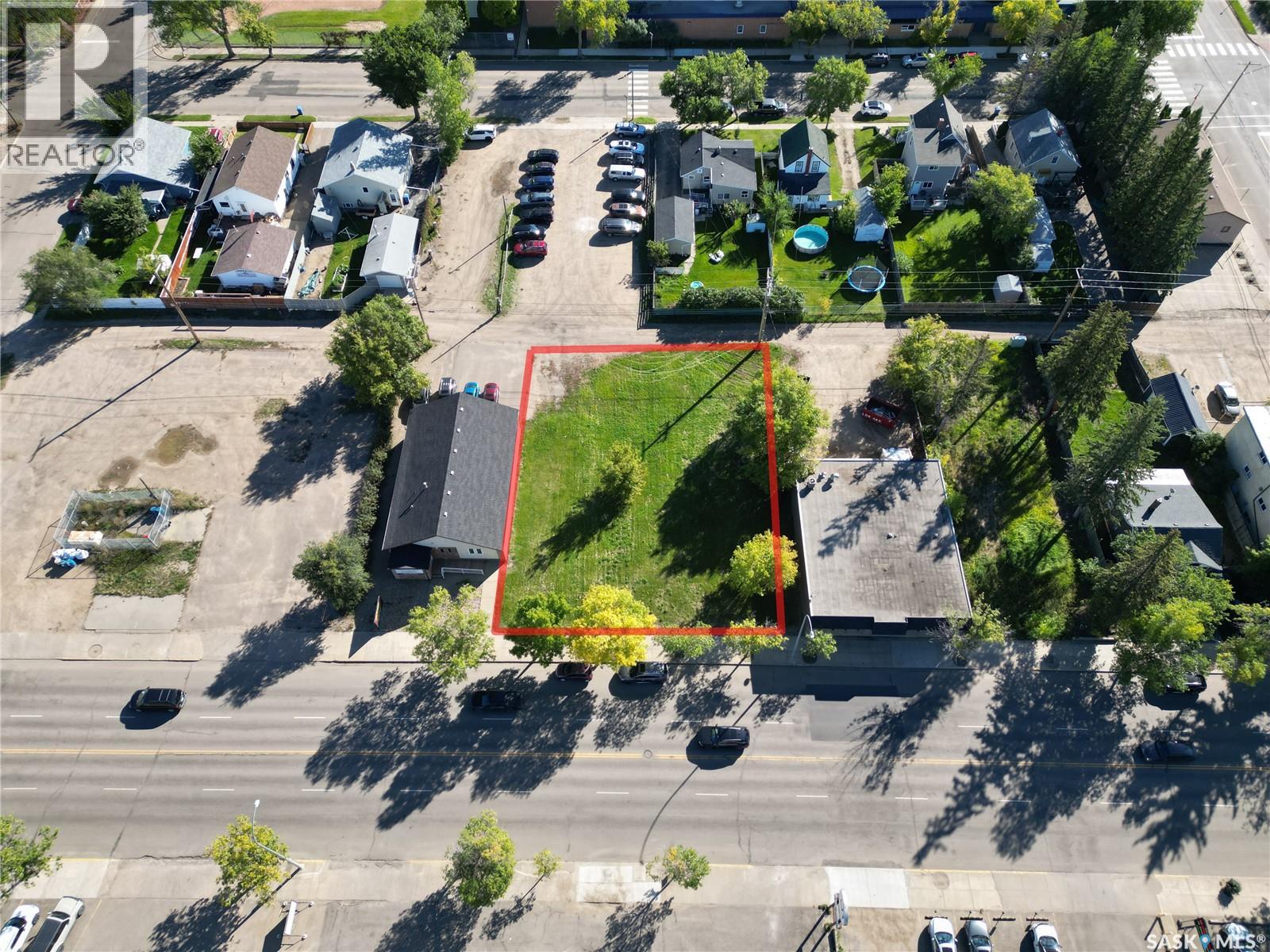 1552 100th STREET, North Battleford