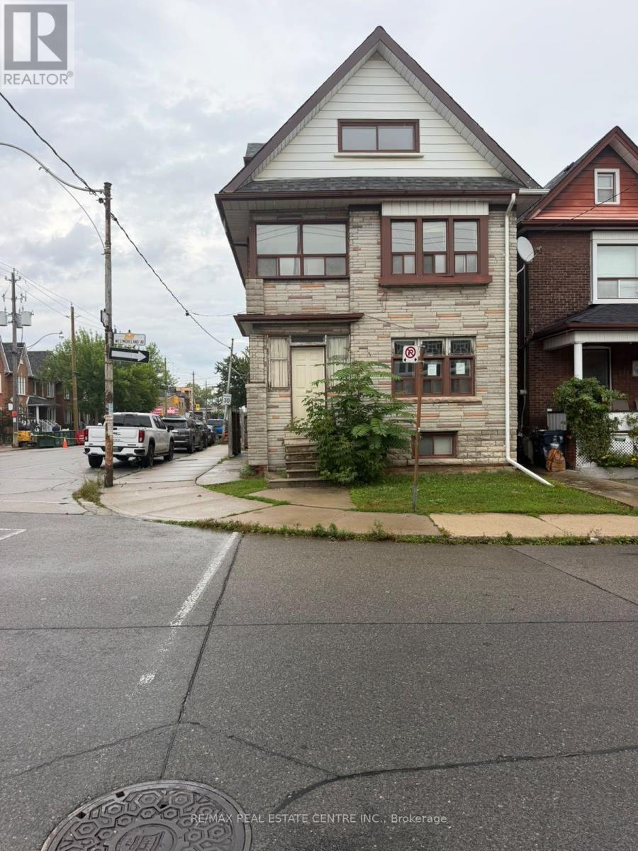 Photo of 221 WESTMORELAND AVENUE