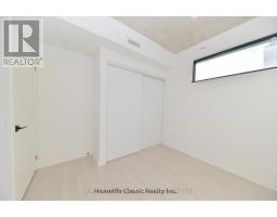 1 Vine Avenue, Toronto, ON M6P0C8 Photo 10