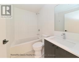 1 Vine Avenue, Toronto, ON M6P0C8 Photo 13