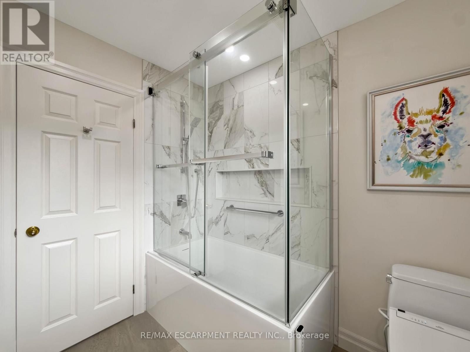 1236 THORPE ROAD - Image 35