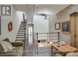 7 - 6 Bartlett Avenue, Toronto, ON M6H3E8 Photo 11