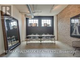 7 - 6 Bartlett Avenue, Toronto, ON M6H3E8 Photo 7