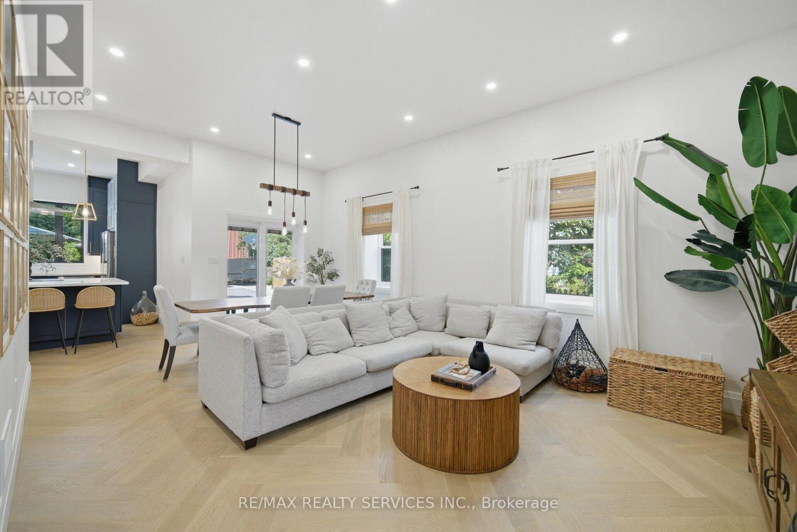 89 WILLOW STREET - 11