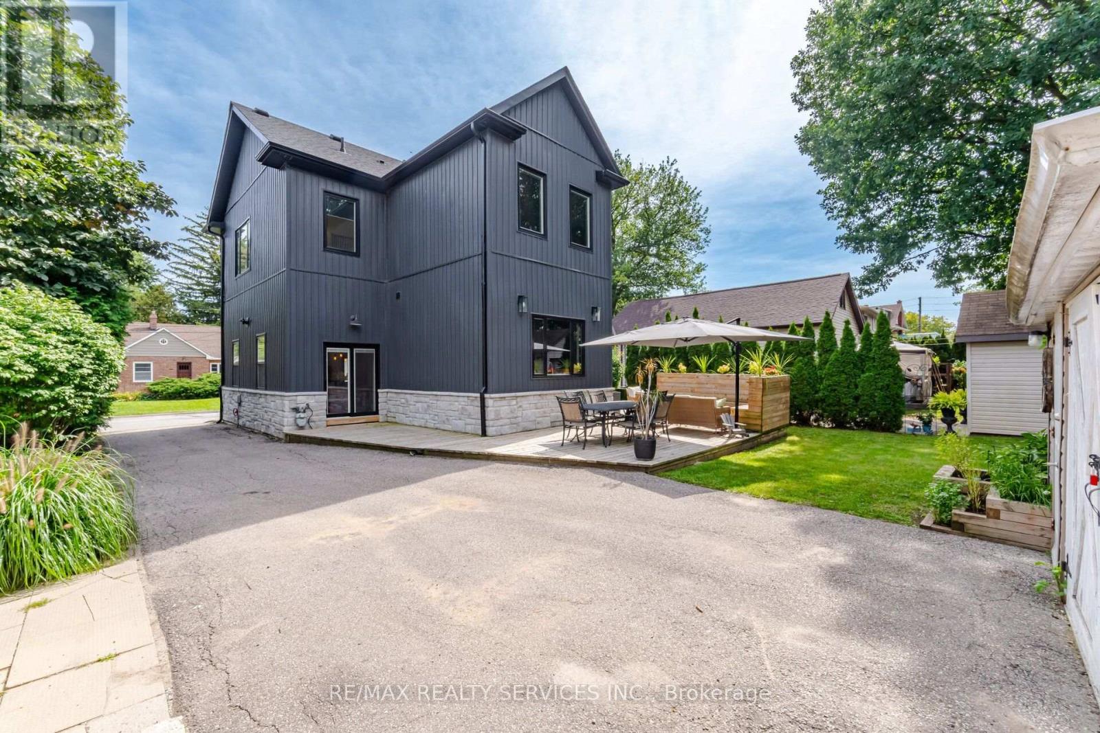 89 WILLOW STREET - 50