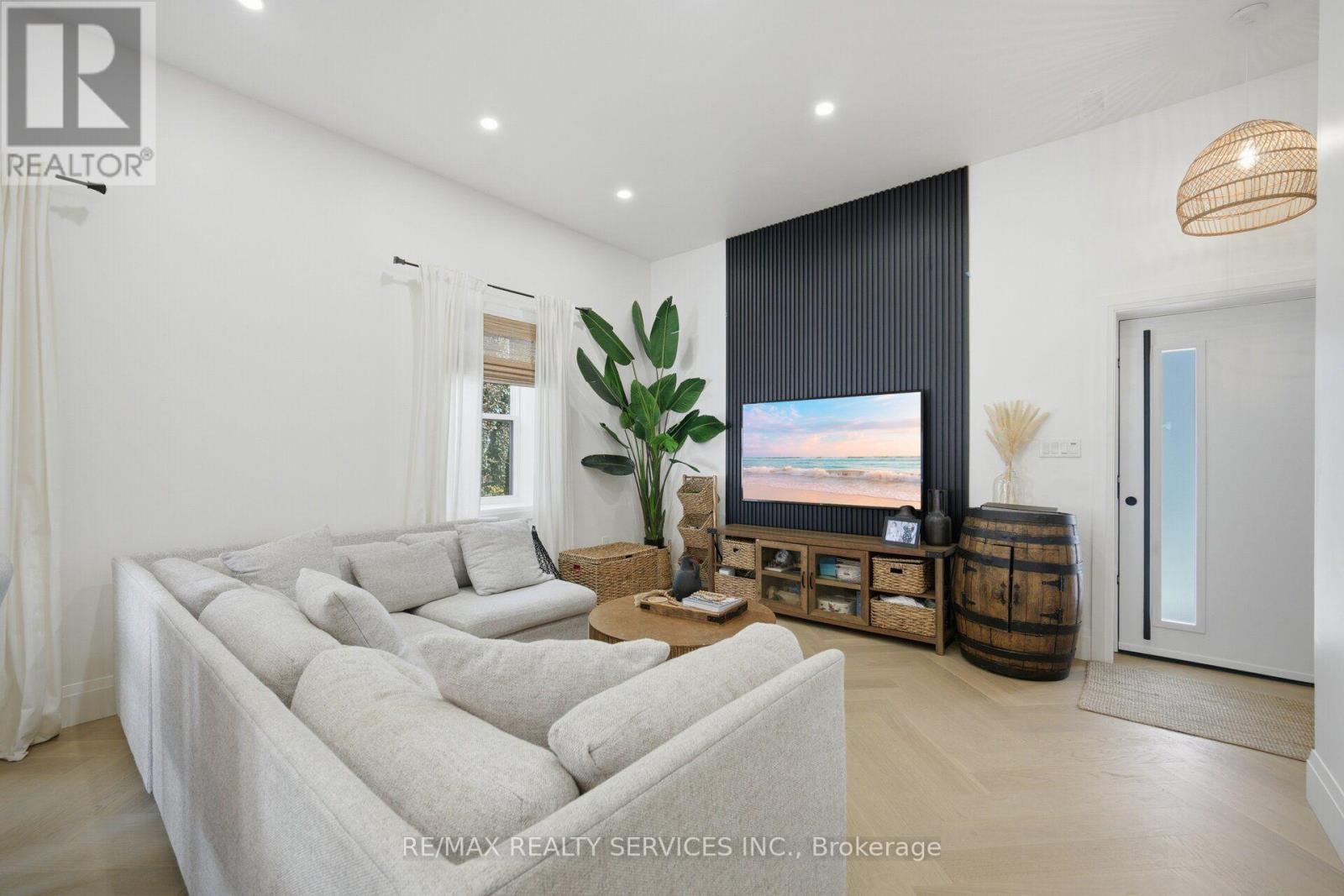 89 WILLOW STREET - 8