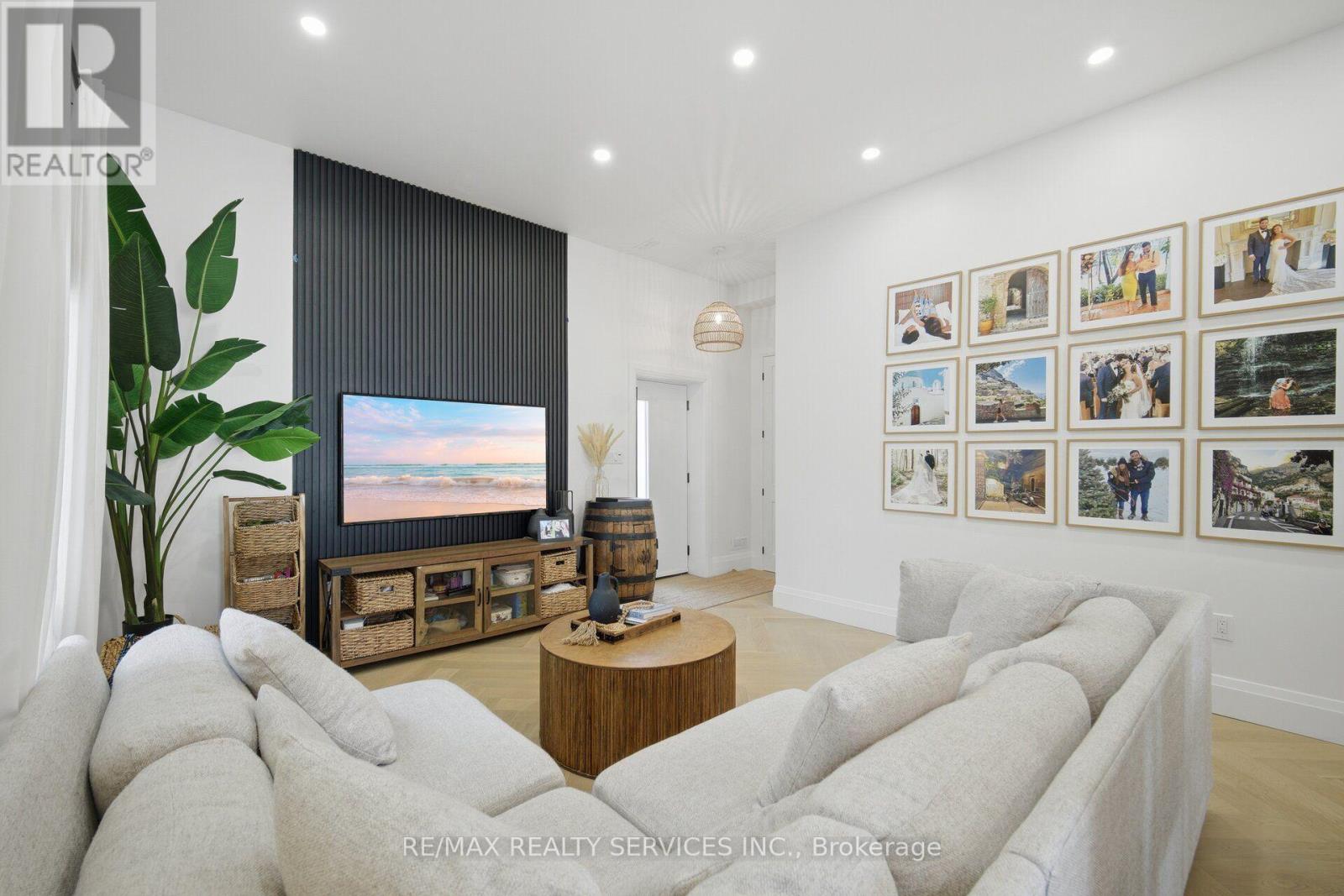 89 WILLOW STREET, Caledon (Bolton East) — photo 9