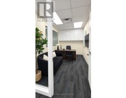 209 - 6660 Kennedy Road, Mississauga, ON L5T2M9 Photo 7