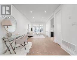 31 St.gaspar's Court, Toronto, ON M9L2J7 Photo 12