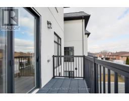 31 St.gaspar's Court, Toronto, ON M9L2J7 Photo 24