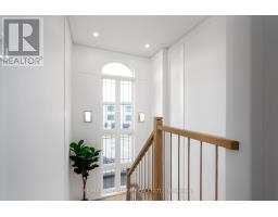31 St.gaspar's Court, Toronto, ON M9L2J7 Photo 26