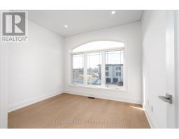 31 St.gaspar's Court, Toronto, ON M9L2J7 Photo 34