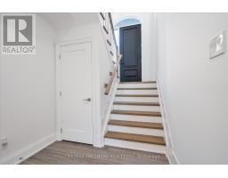 31 St.gaspar's Court, Toronto, ON M9L2J7 Photo 39