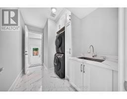 408 Seabourne Drive, Oakville, ON L6L4G1 Photo 30