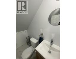 74 Mcdougall Road Unit# Main, Waterloo, ON N2L2W5 Photo 12
