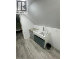 3pc Bathroom - 74 Mcdougall Road Unit# Main, Waterloo, ON N2L2W5 Photo 6
