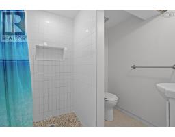 6474 Roslyn Road, Halifax, NS B3L2M7 Photo 32