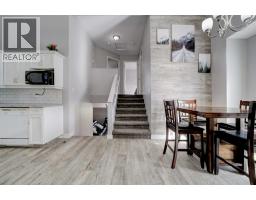 2pc Bathroom - 198 Cougar Way N, Lethbridge, AB T1H6P4 Photo 8