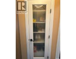 Den - 3307/3309 Dawson Crescent, Regina, SK S4R3V6 Photo 8
