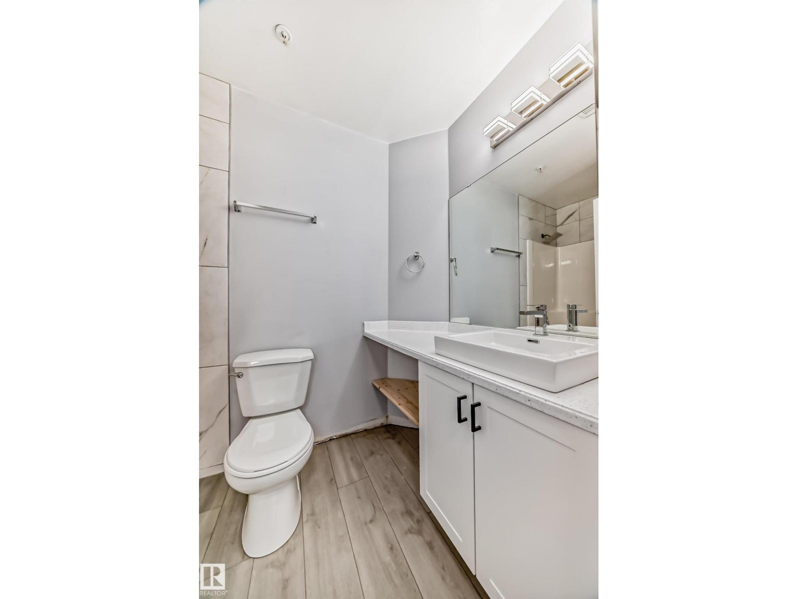 #112 11325 83 ST NW - 21