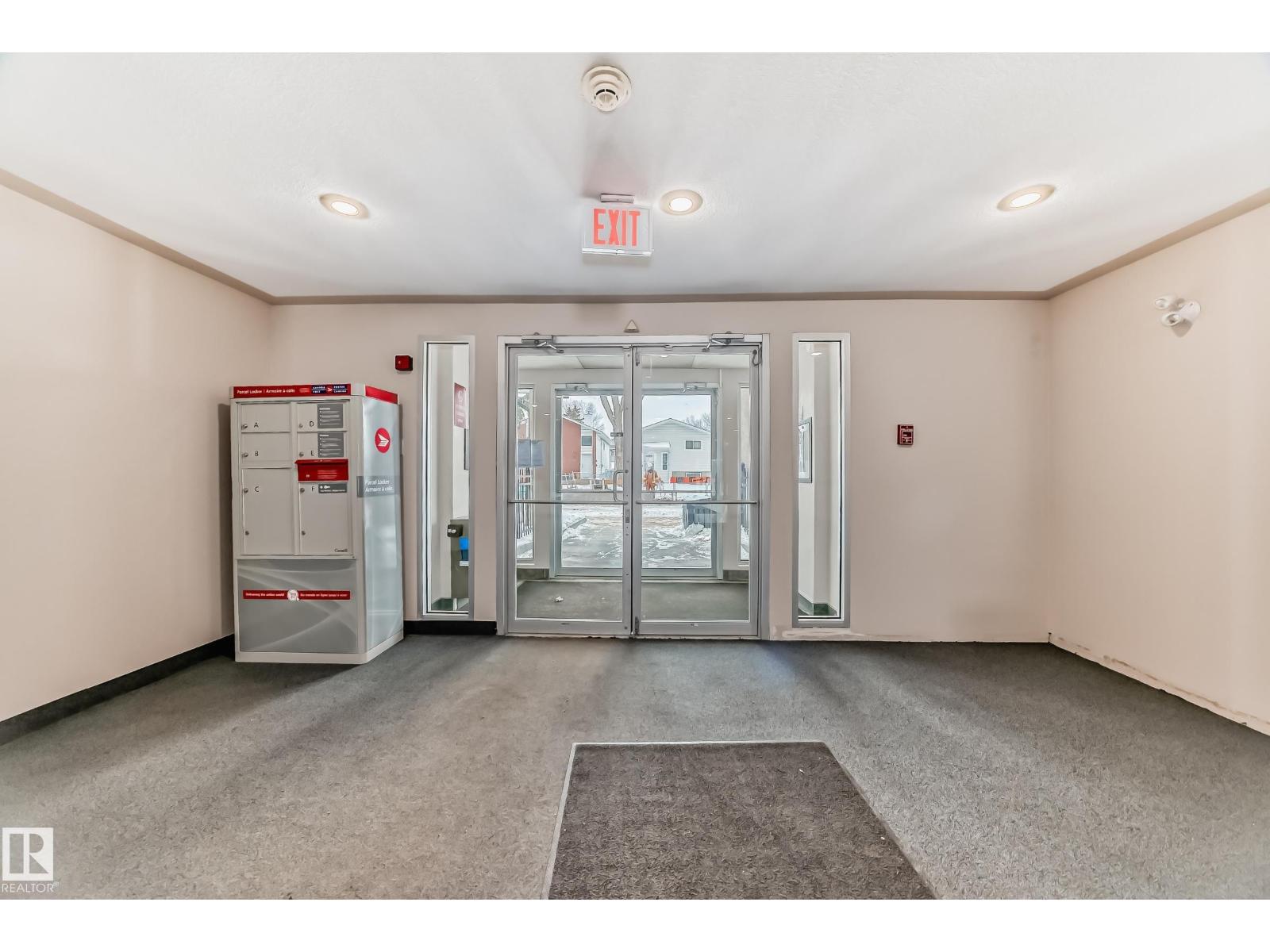 #112 11325 83 ST NW - 35