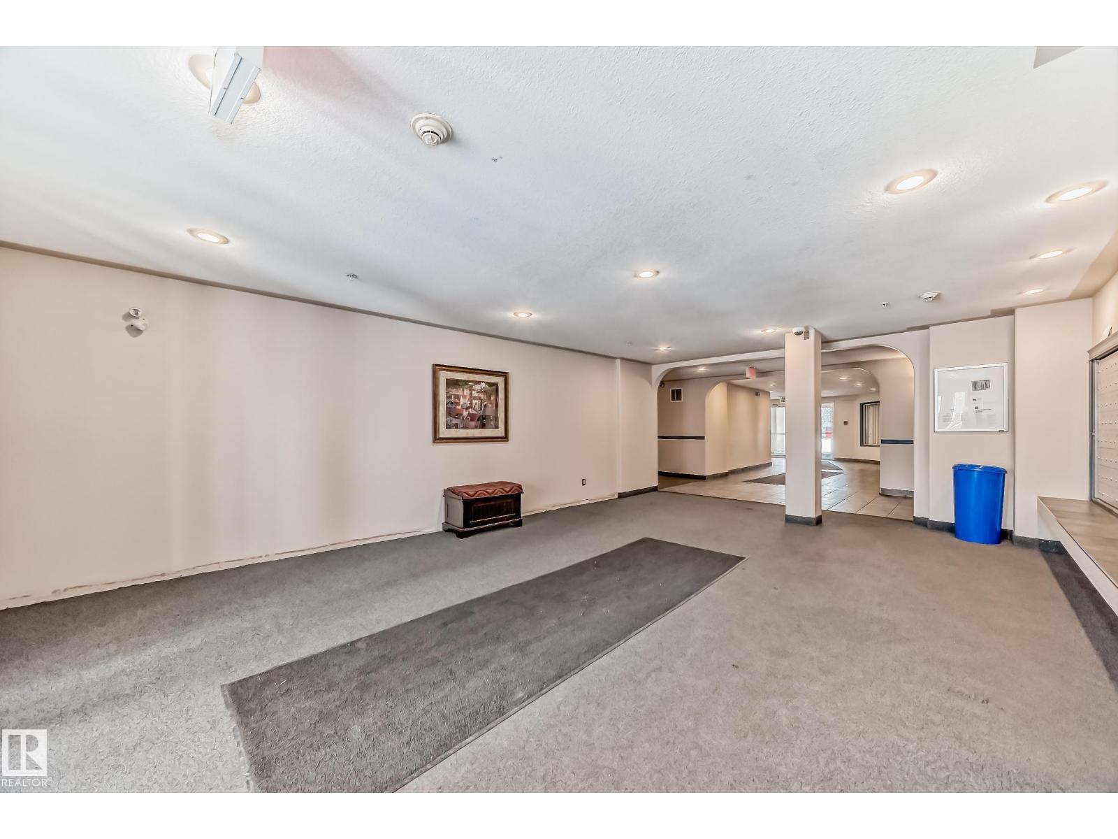#112 11325 83 ST NW - 37