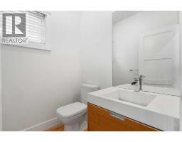 4828 20 Avenue NW - photo 12