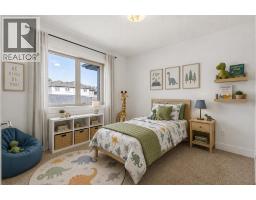 4828 20 Avenue NW - photo 27