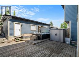 4828 20 Avenue NW - photo 43