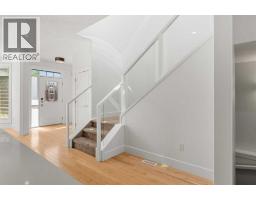 4828 20 Avenue NW - photo 14