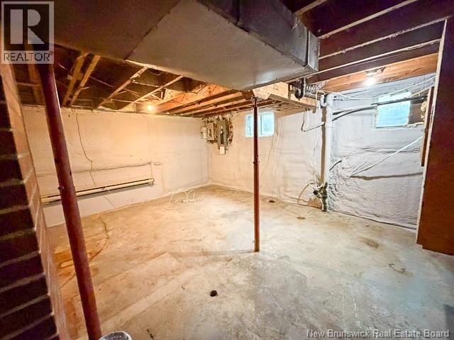93 Hillcrest Avenue - Image 35