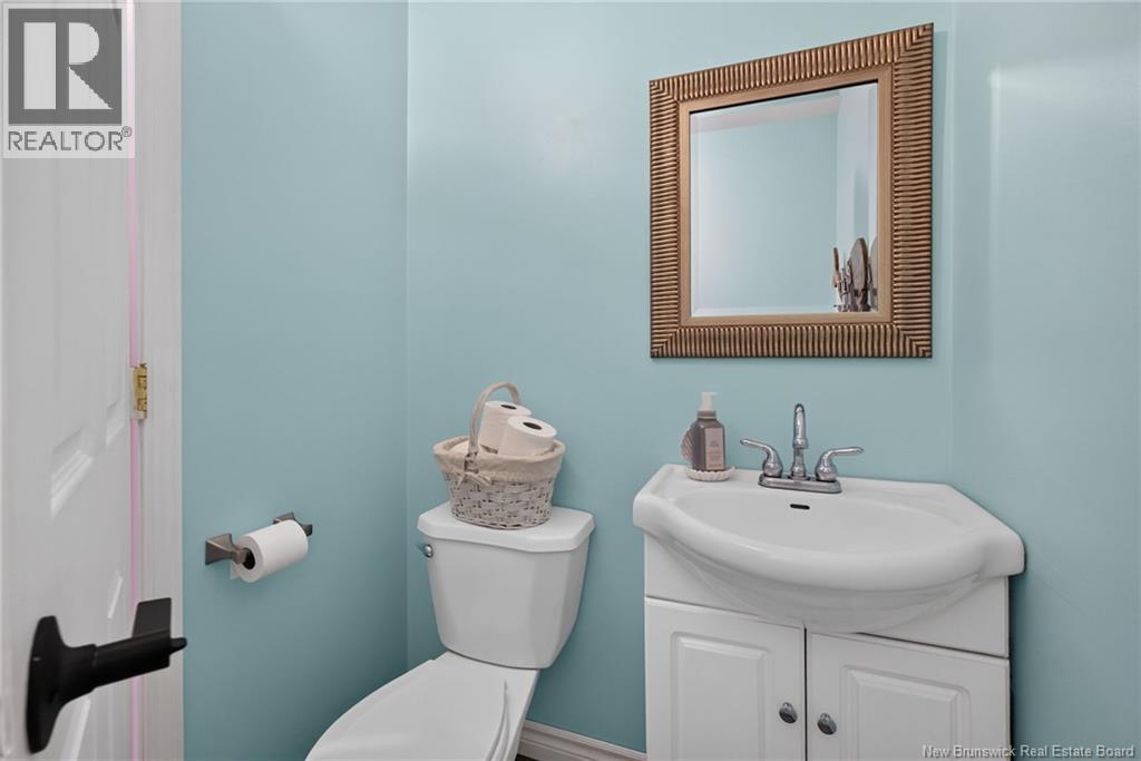 218 Riverside Drive - 33