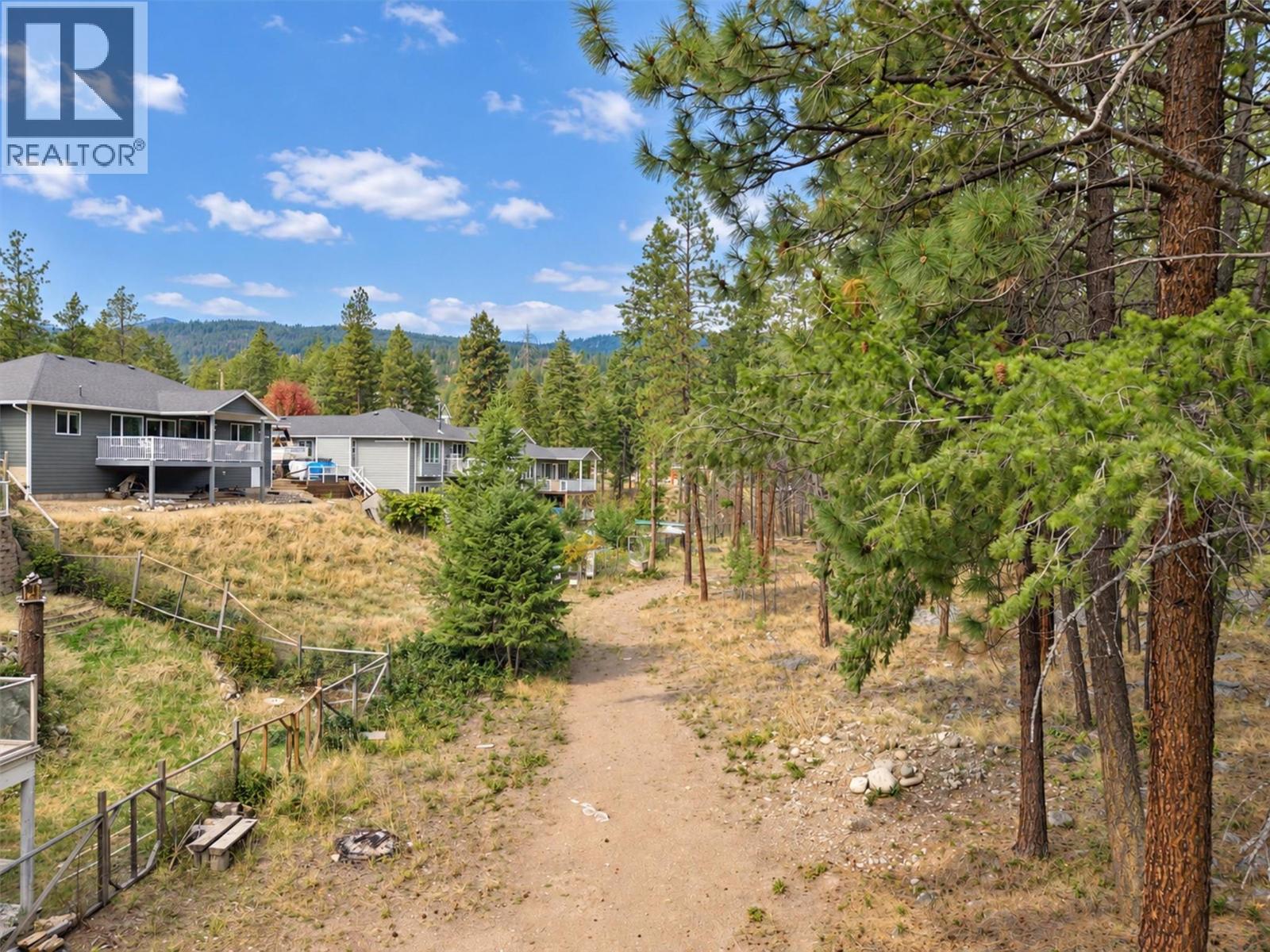 674 Muir Road - 7