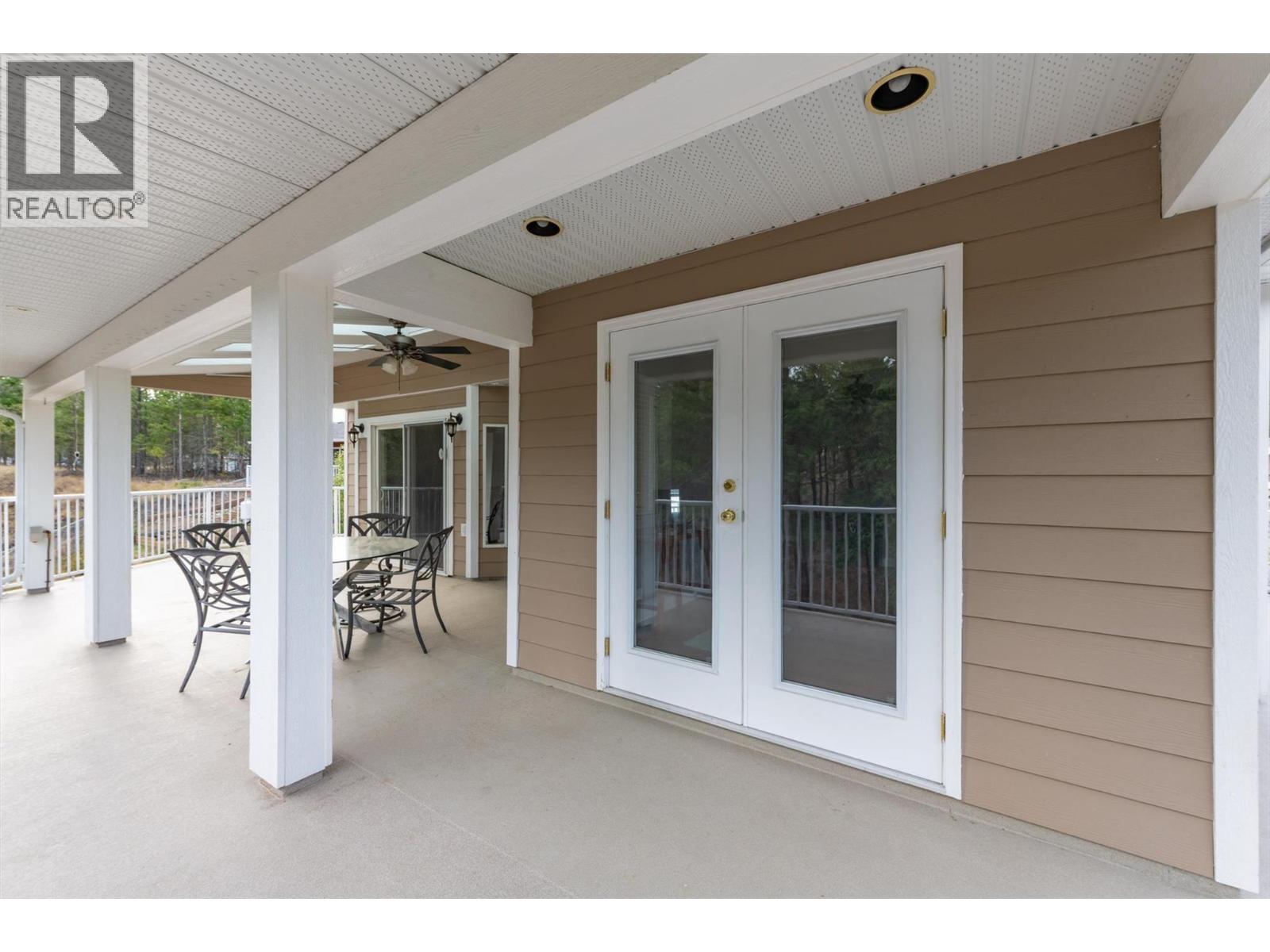 674 Muir Road - 18