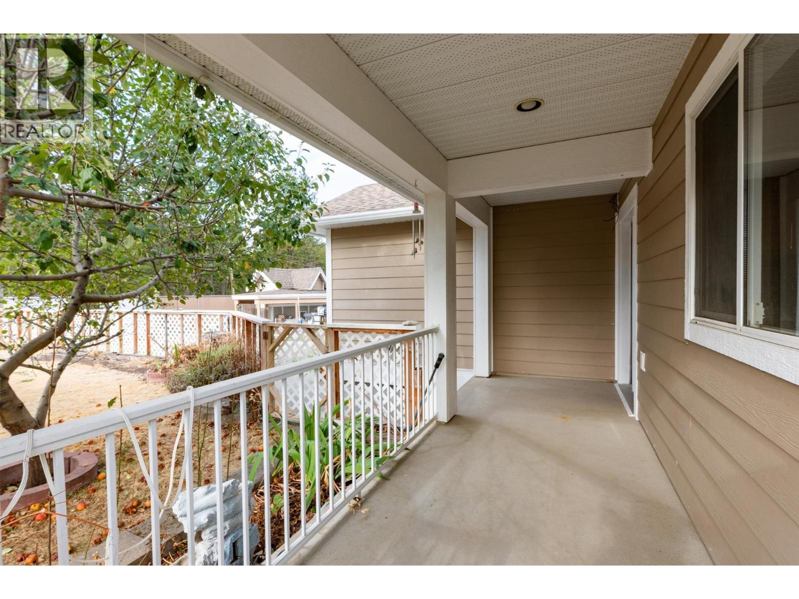 674 Muir Road - 48