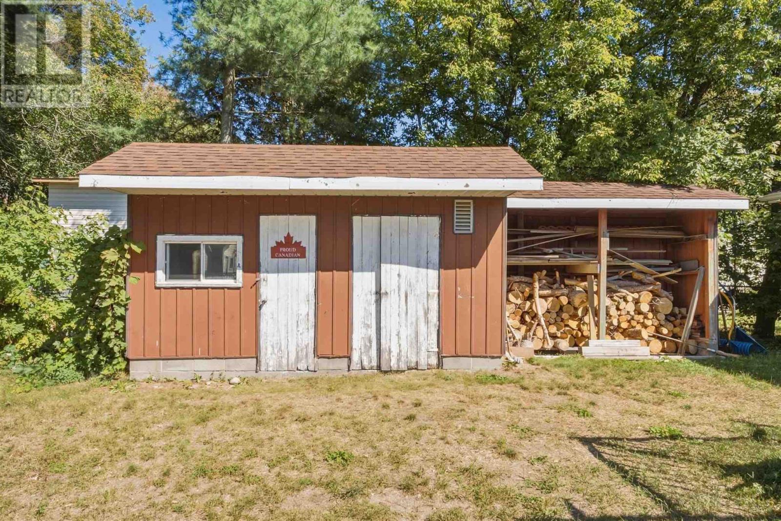 37 Huron AVE - 29