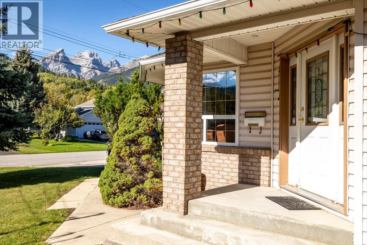1122 11th Avenue - Image 3