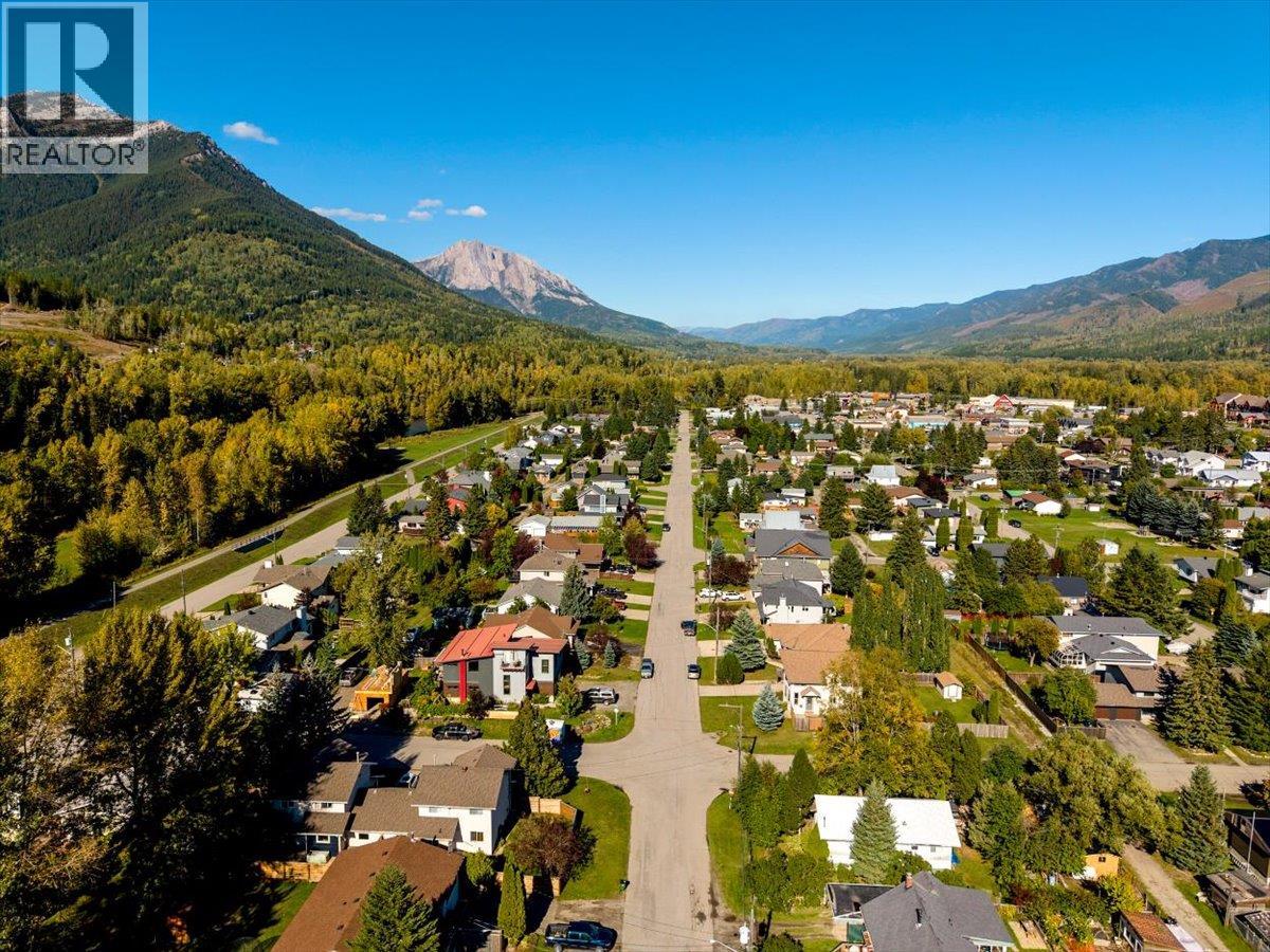 1122 11th Avenue - Image 80