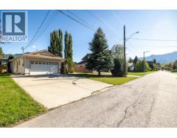 1122 11th Avenue, Fernie, BC V0B1M1 Photo 16