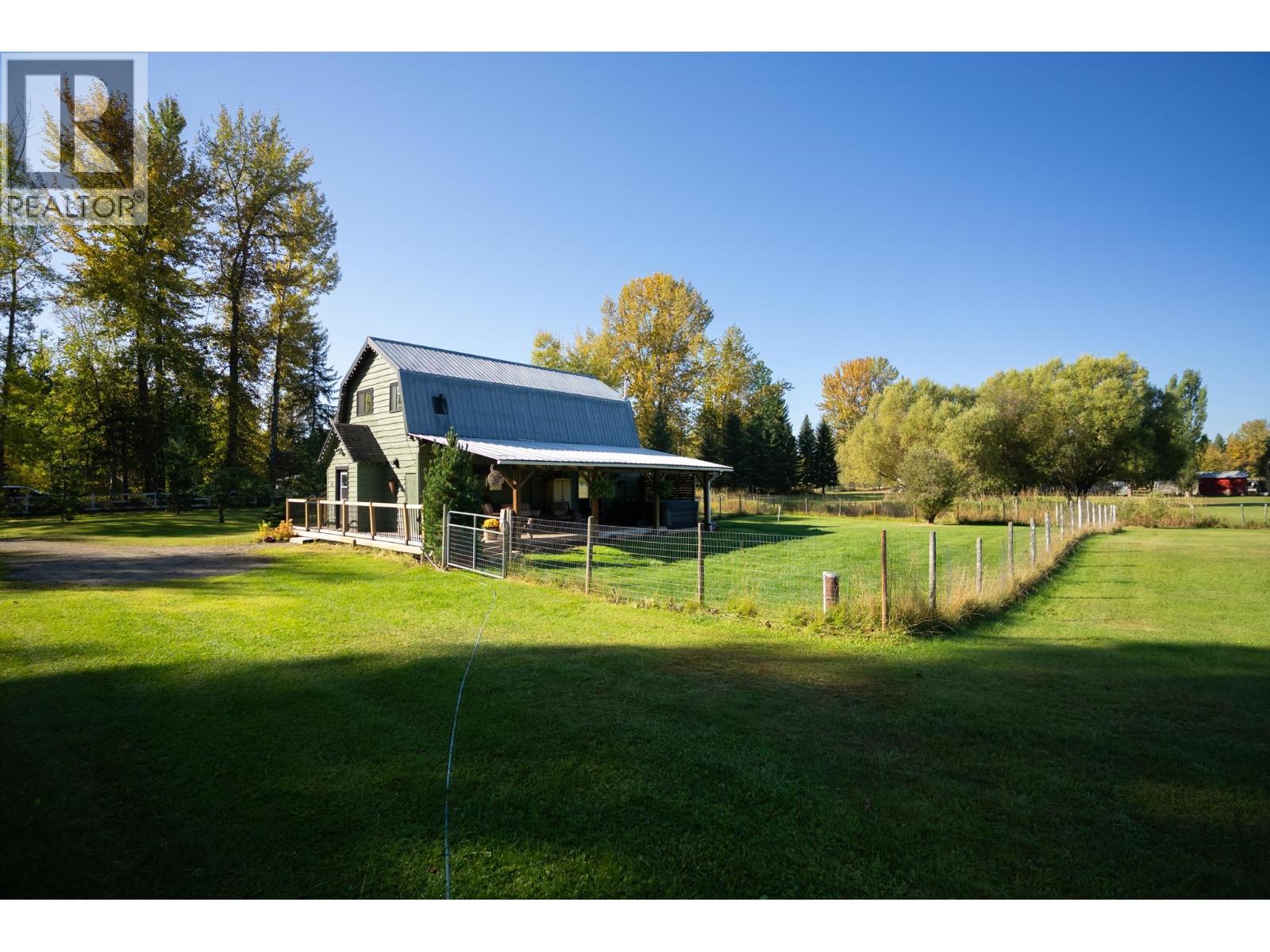 Photo 20 of 40 — 5980 SALMON VALLEY ROAD · Prince George, BC