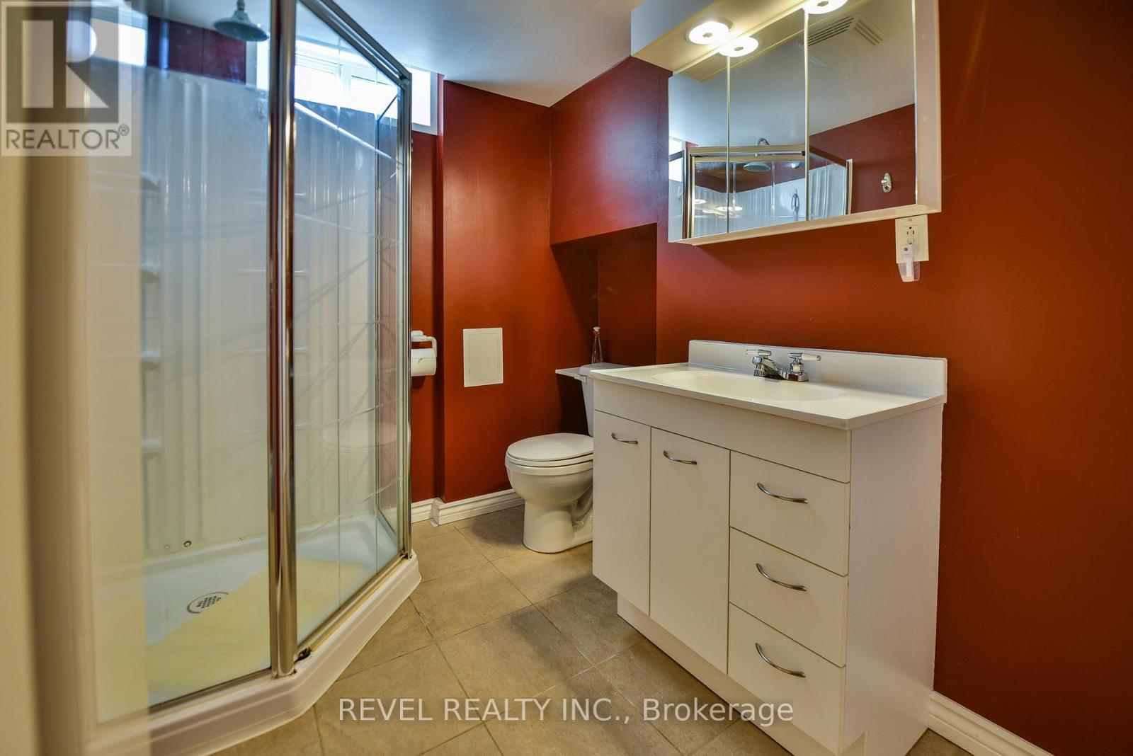 191 CAYUGA DRIVE - Image 43