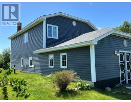 7-9 Marsh View Road thumbnail 4