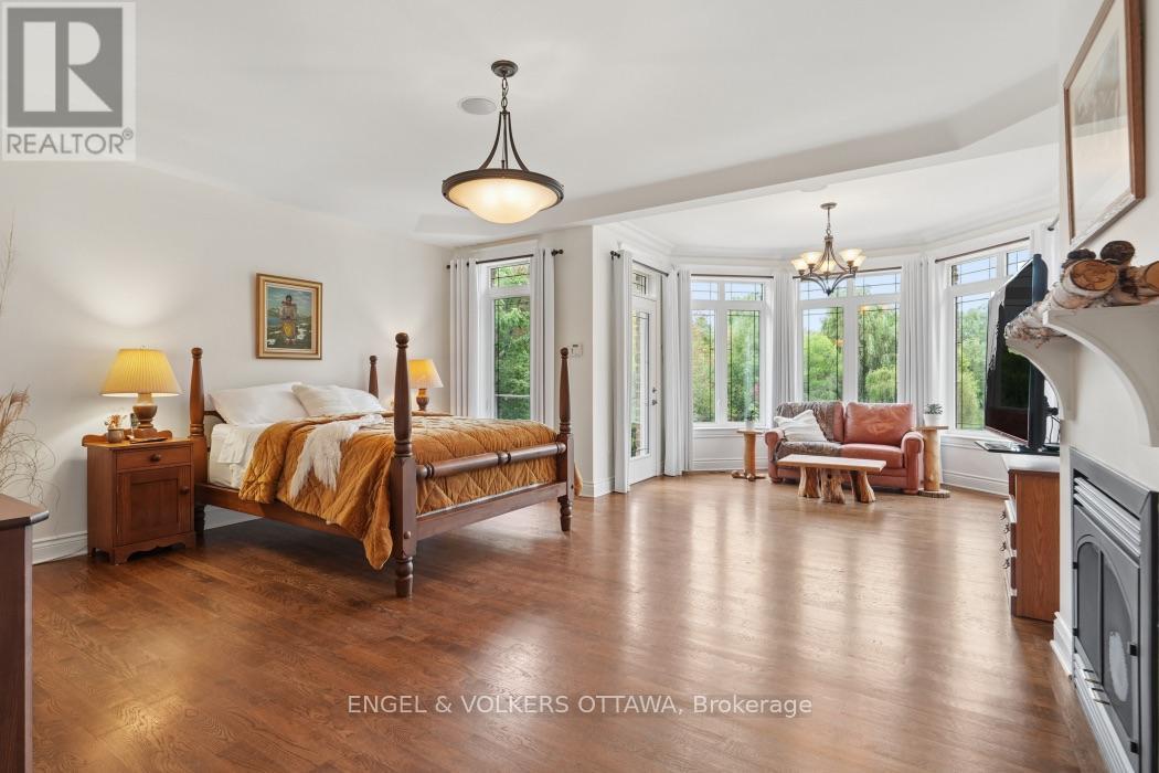 6043 KNIGHTS DRIVE - Image 14