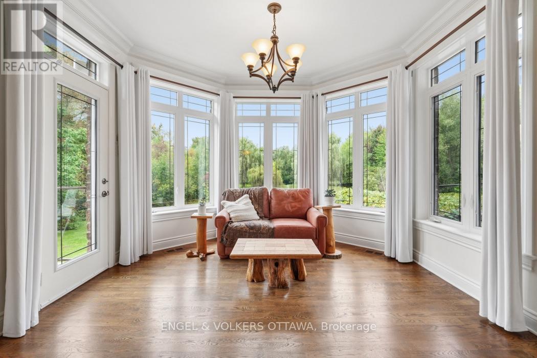 6043 KNIGHTS DRIVE - Image 16
